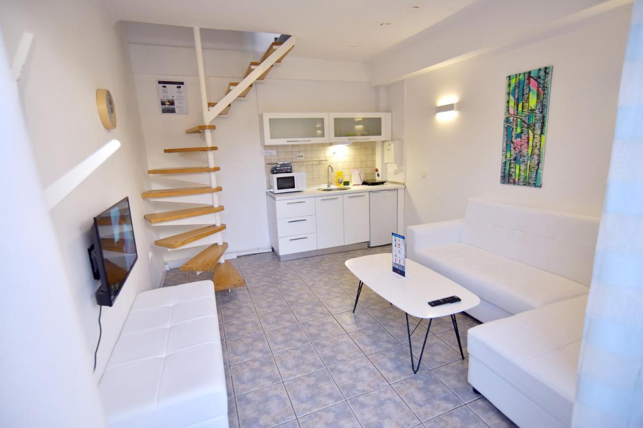 Aloha Luxury Apartments Skopje Exteriör bild